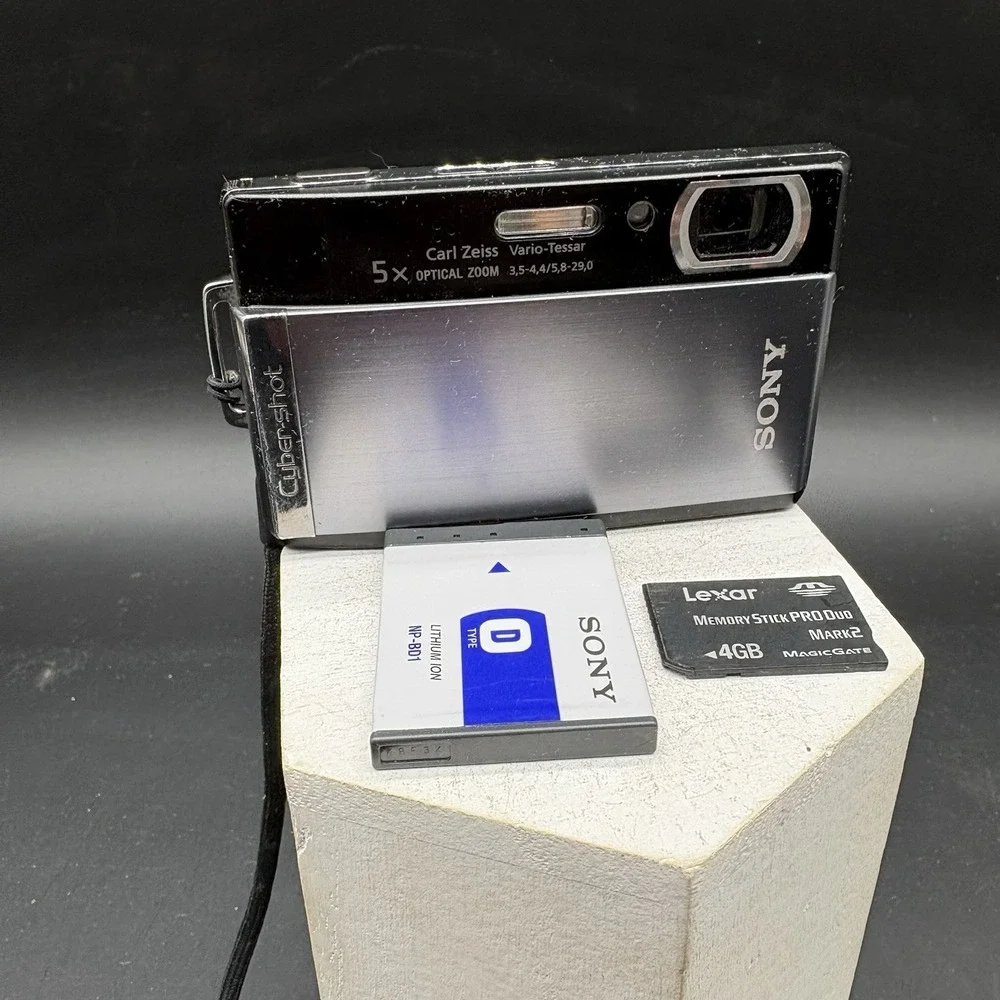 Sony Cyber-shot DSC-T300 Digital Camera Parts Repair w/ Battery + Memory READ